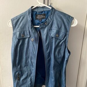 Brand new Montanaco faux leather vest size S, blue